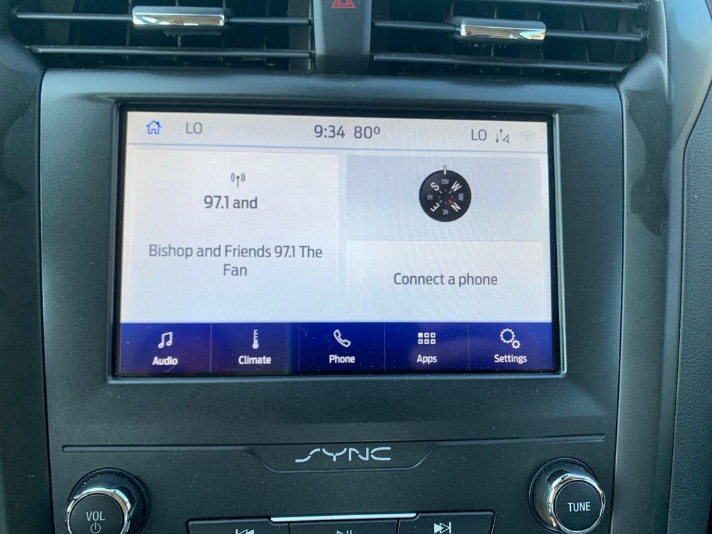 Used 2020 Ford Fusion SE w/ Equipment Group 151A FWD image 39