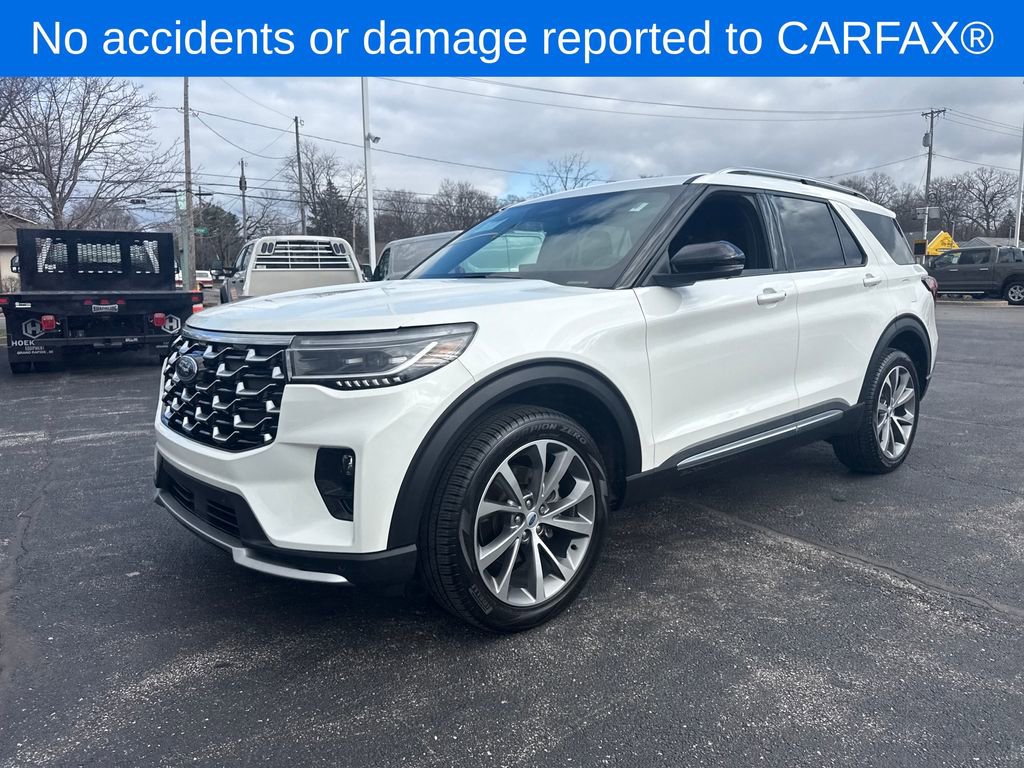 Used 2025 Ford Explorer Platinum w/ Ultimate Package AWD/4WD image 2
