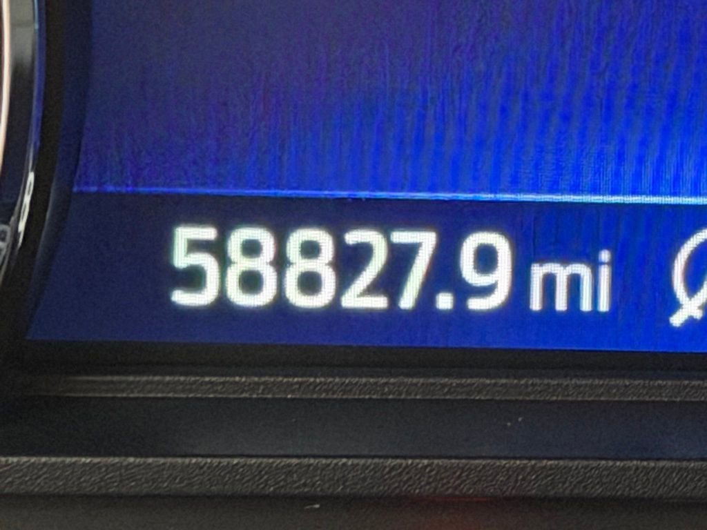 Used 2020 Ford Explorer XLT w/ Equipment Group 202A image 20