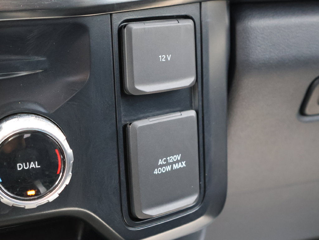 Certified 2024 Ford F250 Lariat w/ Lariat Ultimate Package AWD/4WD image 39
