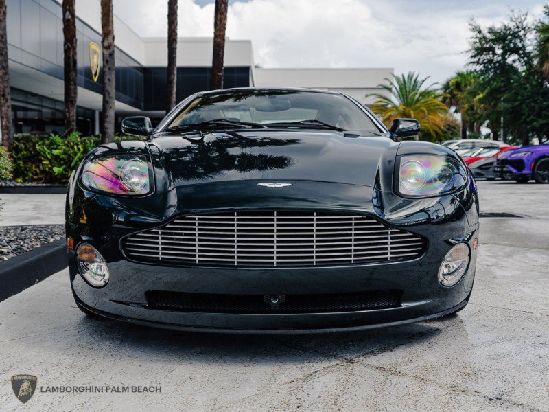 Used 2003 Aston Martin Vanquish RWD image 10