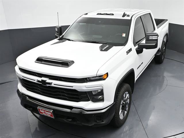 Used 2024 Chevrolet Silverado 2500 Custom w/ Custom Value Package AWD/4WD image 34