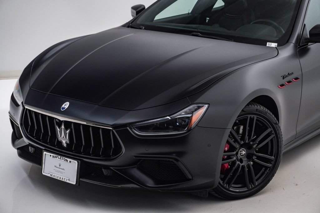 Certified 2023 Maserati Ghibli Modena Q4 AWD/4WD image 4