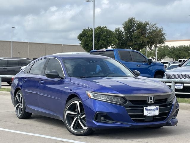 Used 2022 Honda Accord Sport image 2