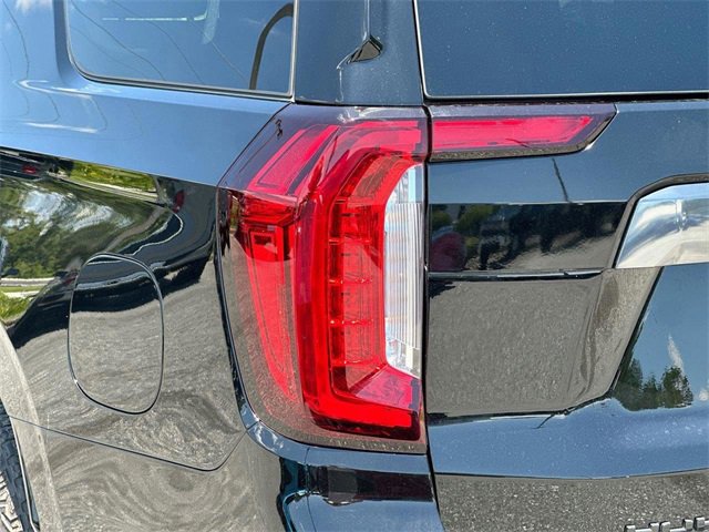 Used 2023 GMC Yukon AT4 w/ AT4 Premium Plus Package image 8