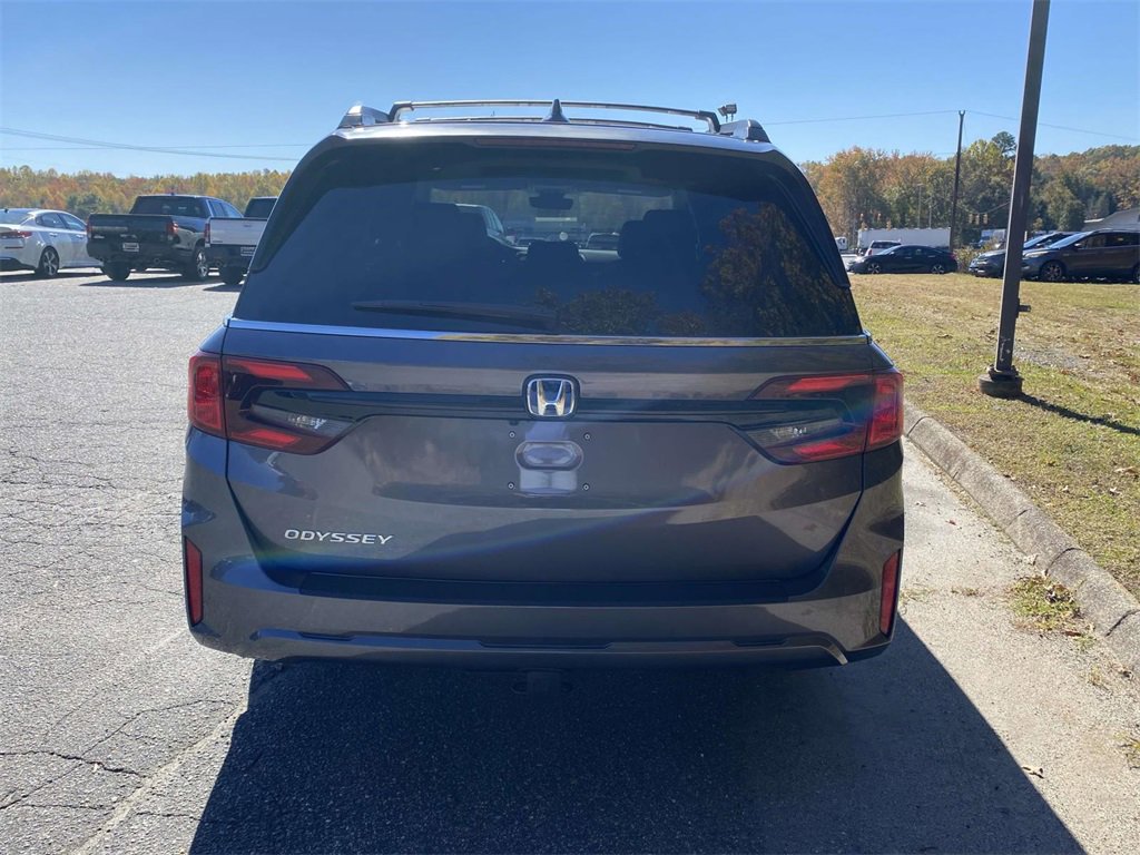 New 2026 Honda Odyssey EX-L image 4