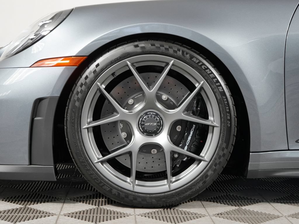 New 2026 Porsche 911 GT3 RWD image 19