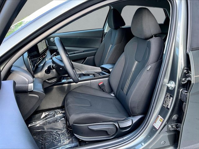 Used 2024 Hyundai Elantra SEL FWD image 24