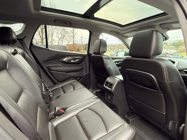 Used 2022 GMC Terrain SLT w/ Infotainment Package II image 20