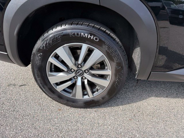 Certified 2026 Nissan Pathfinder SL AWD/4WD image 32