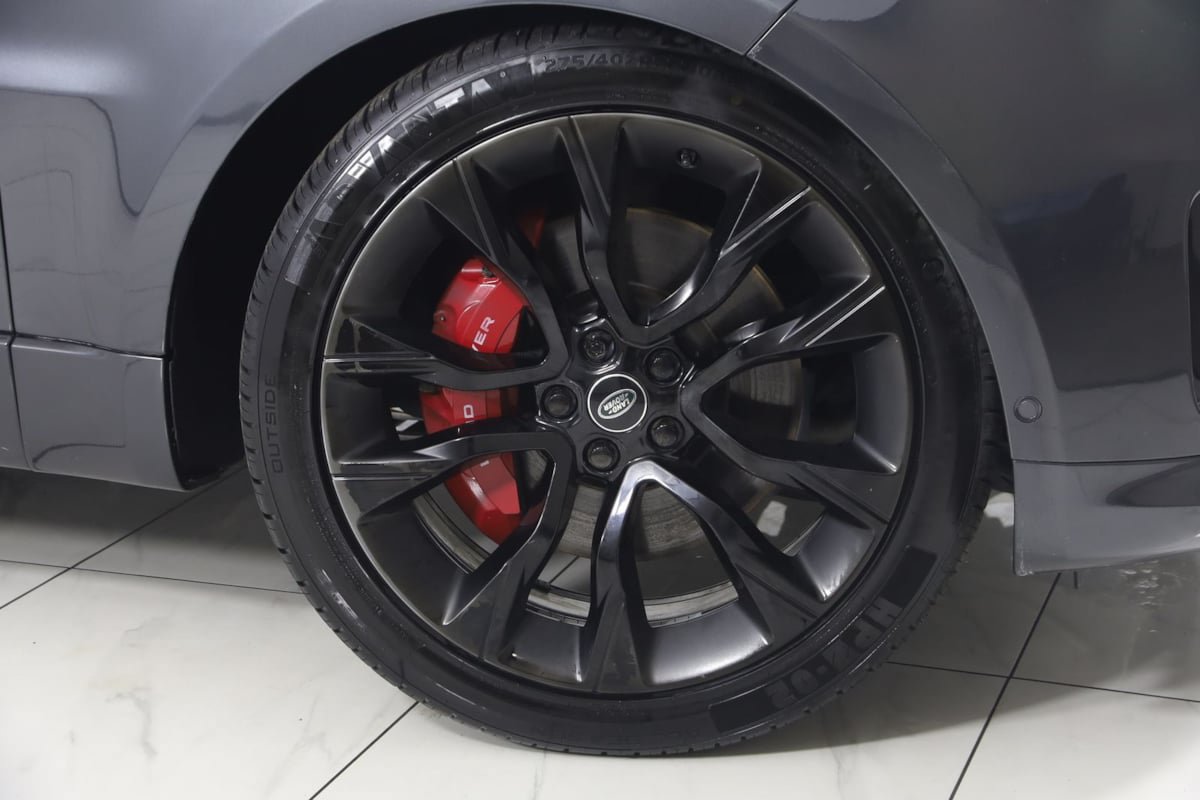 Used 2020 Land Rover Range Rover Sport HST AWD/4WD image 16