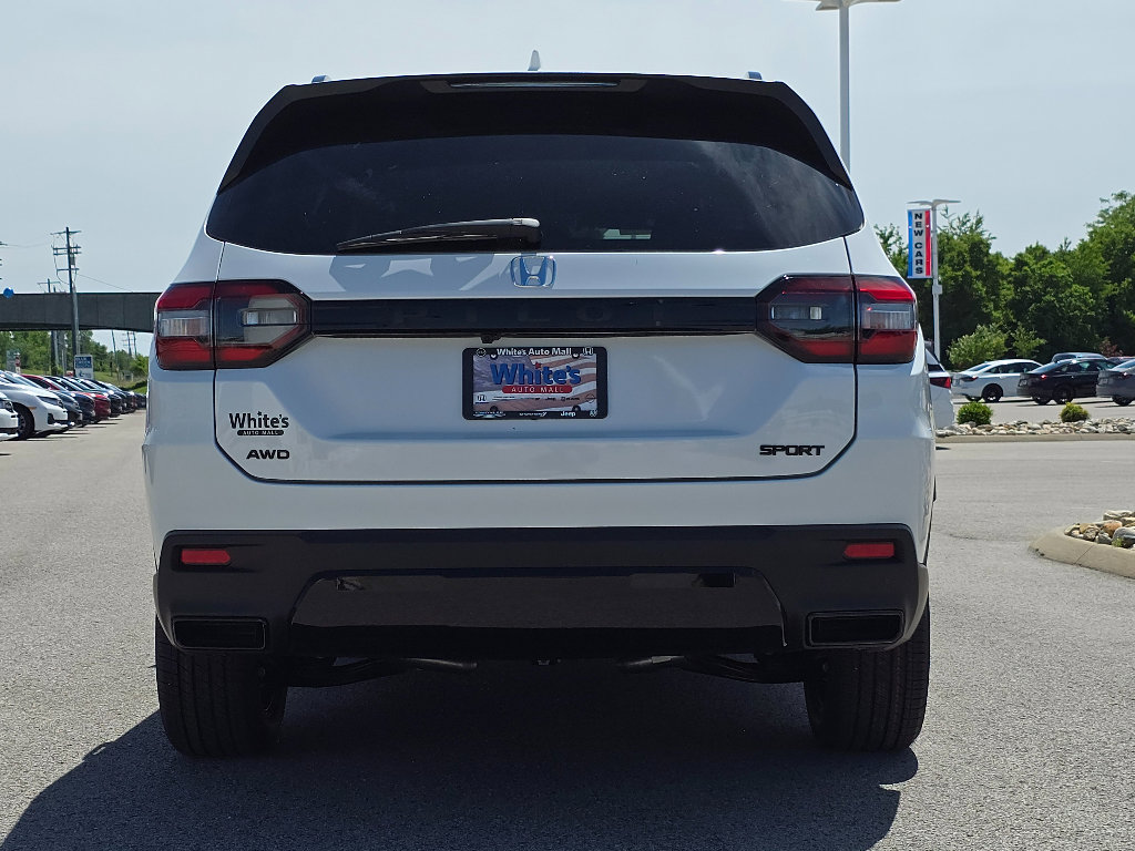New 2026 Honda Pilot Sport image 8