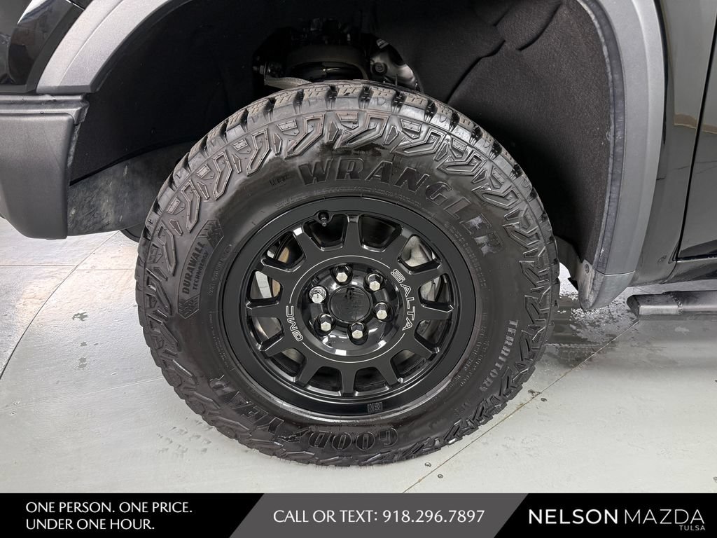 Used 2023 GMC Sierra 1500 AT4X w/ AT4X AEV Edition AWD/4WD image 11