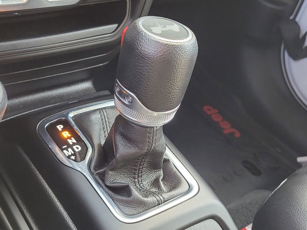 Used 2023 Jeep Wrangler Sport image 18