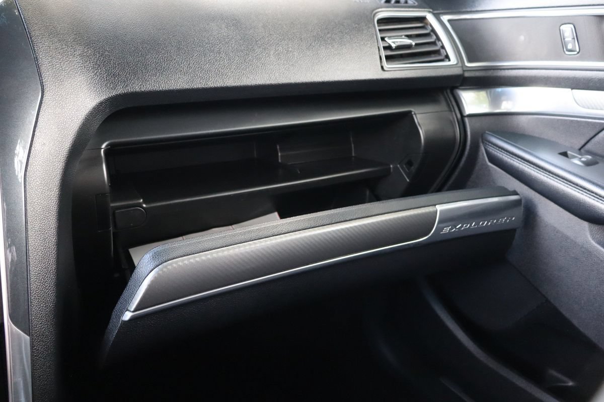 Used 2019 Ford Explorer Sport AWD/4WD image 40