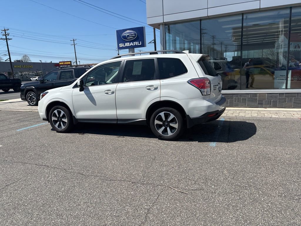 Used 2018 Subaru Forester 2.5i Premium w/ Popular Package #2A image 12