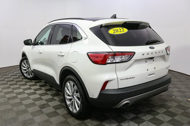 Used 2022 Ford Escape Titanium w/ Titanium Elite Package image 7