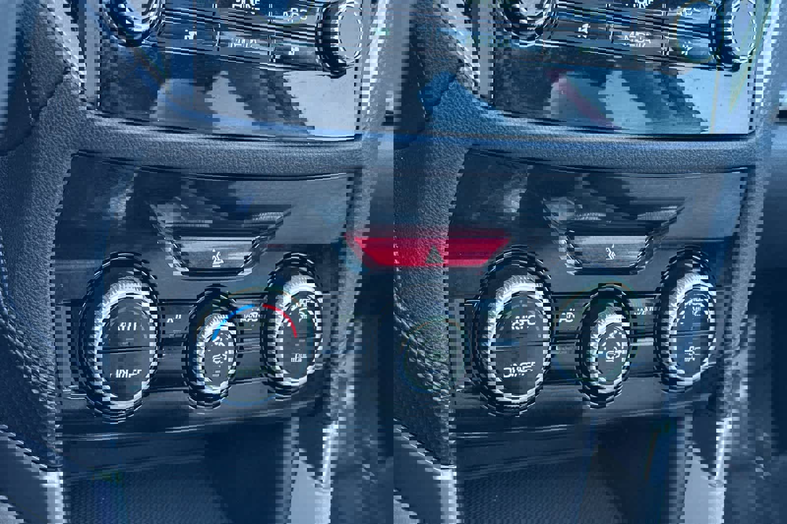 Used 2020 Subaru Forester Premium image 20