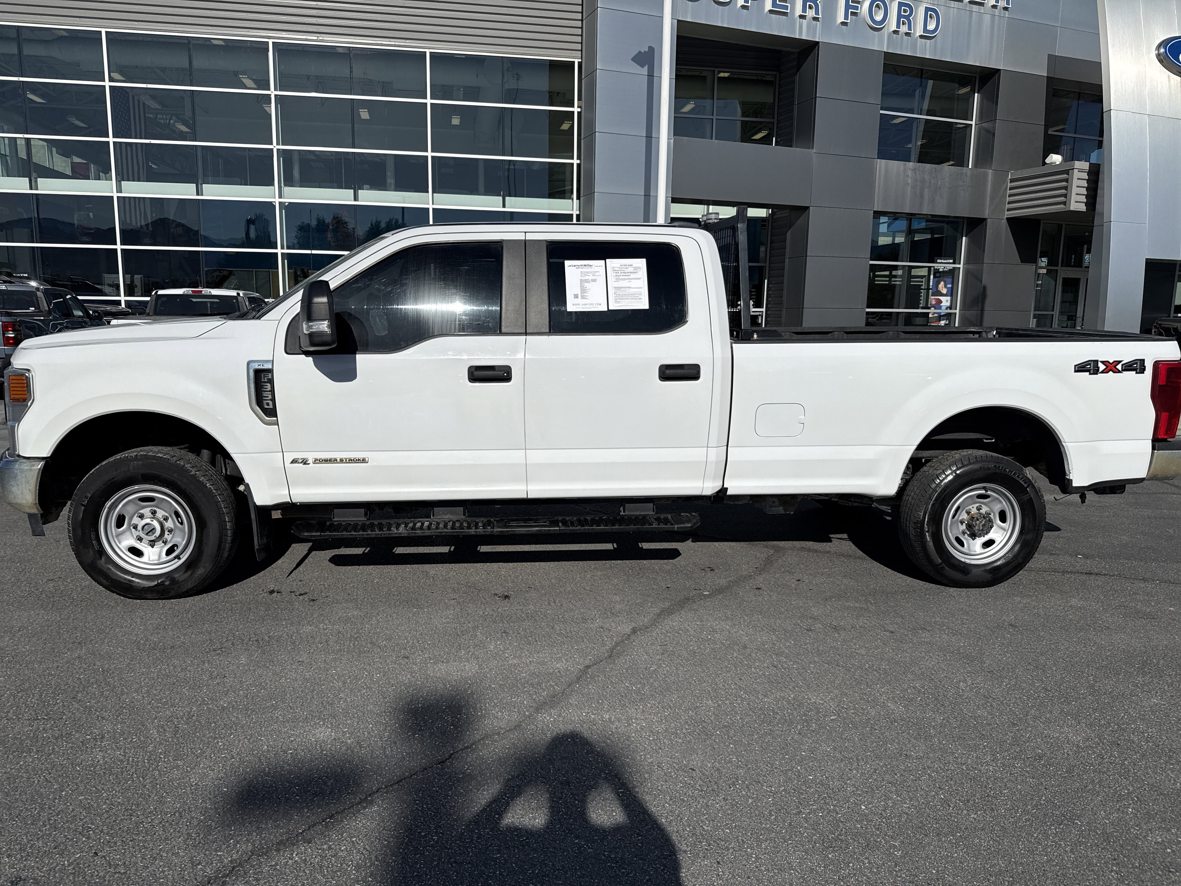 Used 2022 Ford F350 XL w/ Power Equipment Group AWD/4WD image 2