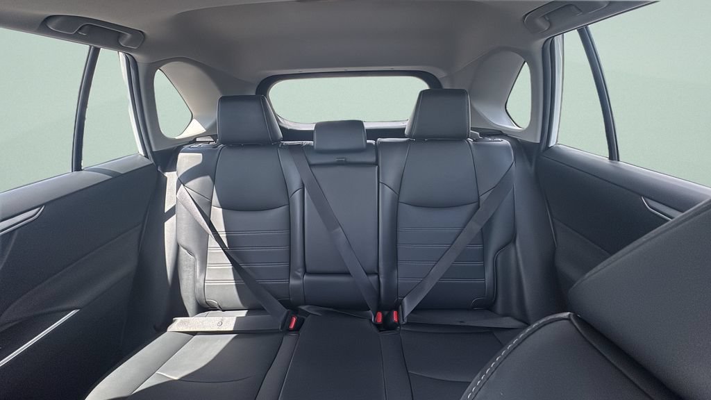 Used 2023 Toyota RAV4 XLE Premium FWD image 11