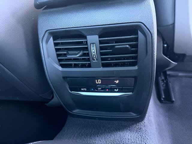 Used 2024 BMW M440i Convertible w/ Premium Package image 26