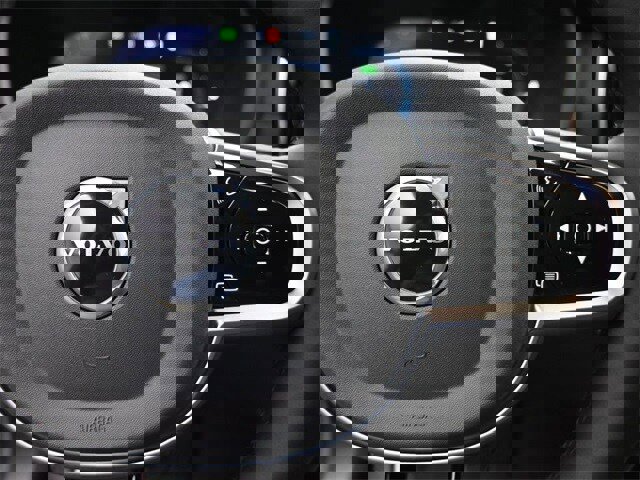 New 2025 Volvo XC90 T8 Ultra w/ Protection Package Premier image 14