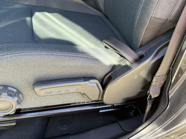 Used 2024 Jeep Gladiator Sport image 16