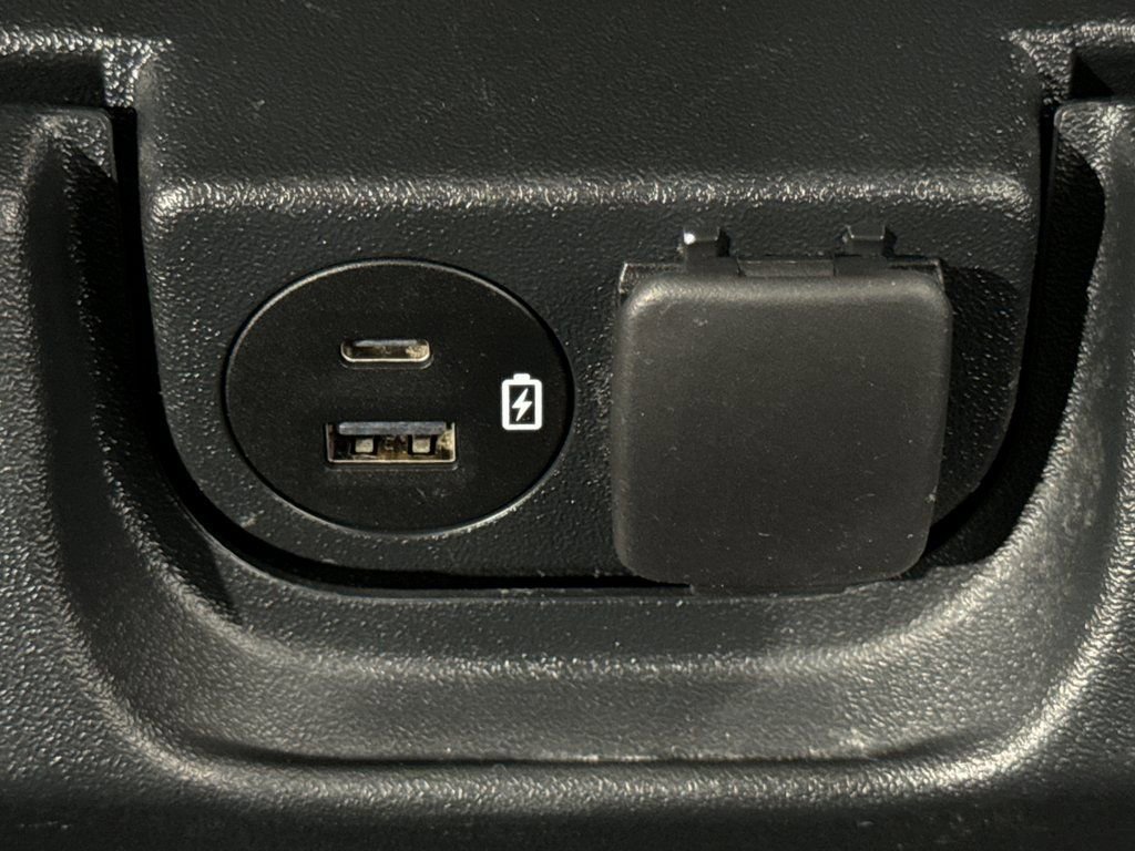 Used 2022 Ford F150 XLT image 34