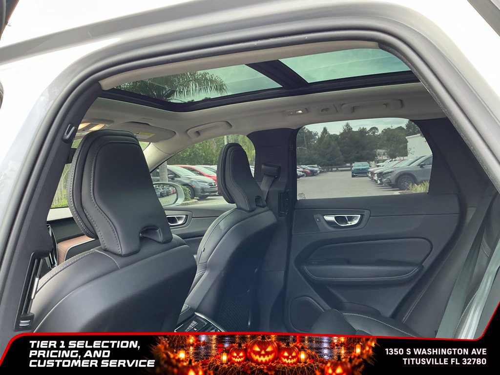 Used 2023 Volvo XC60 B5 Ultimate w/ Protection Package Premier FWD image 32