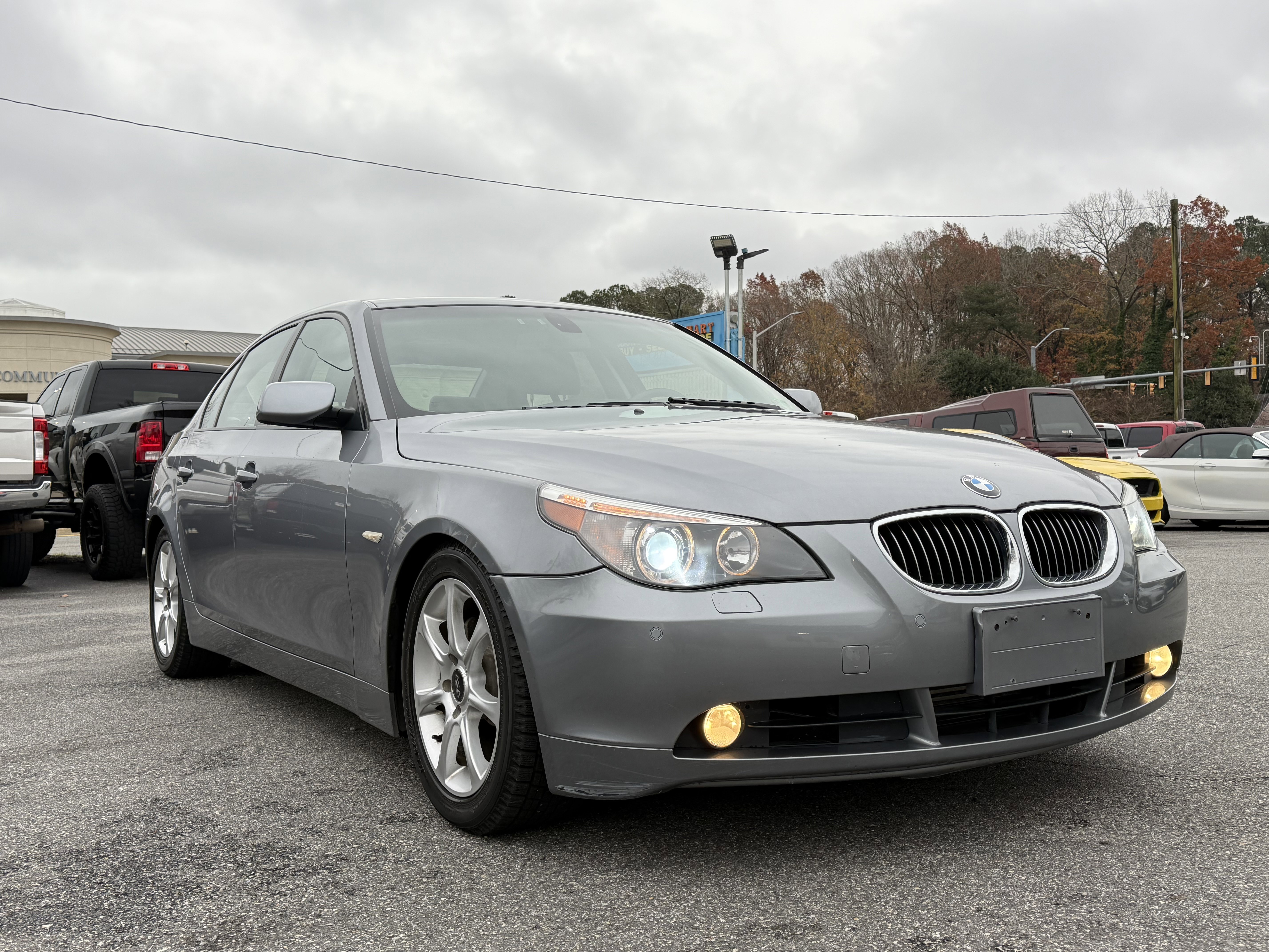 Used 2004 BMW 545i Sedan image 4