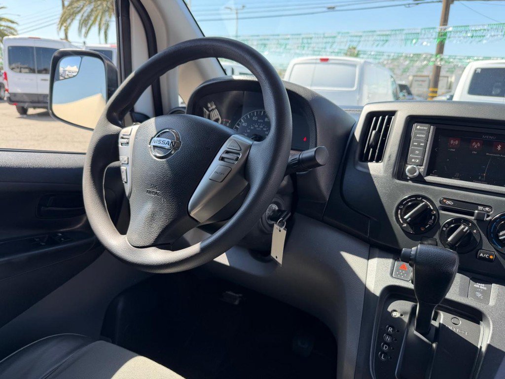 Used 2021 Nissan NV200 S FWD image 31
