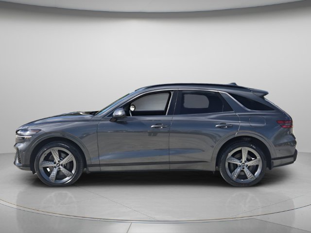 Used 2024 Genesis GV70 2.5T w/ Sport Prestige Package AWD/4WD image 3