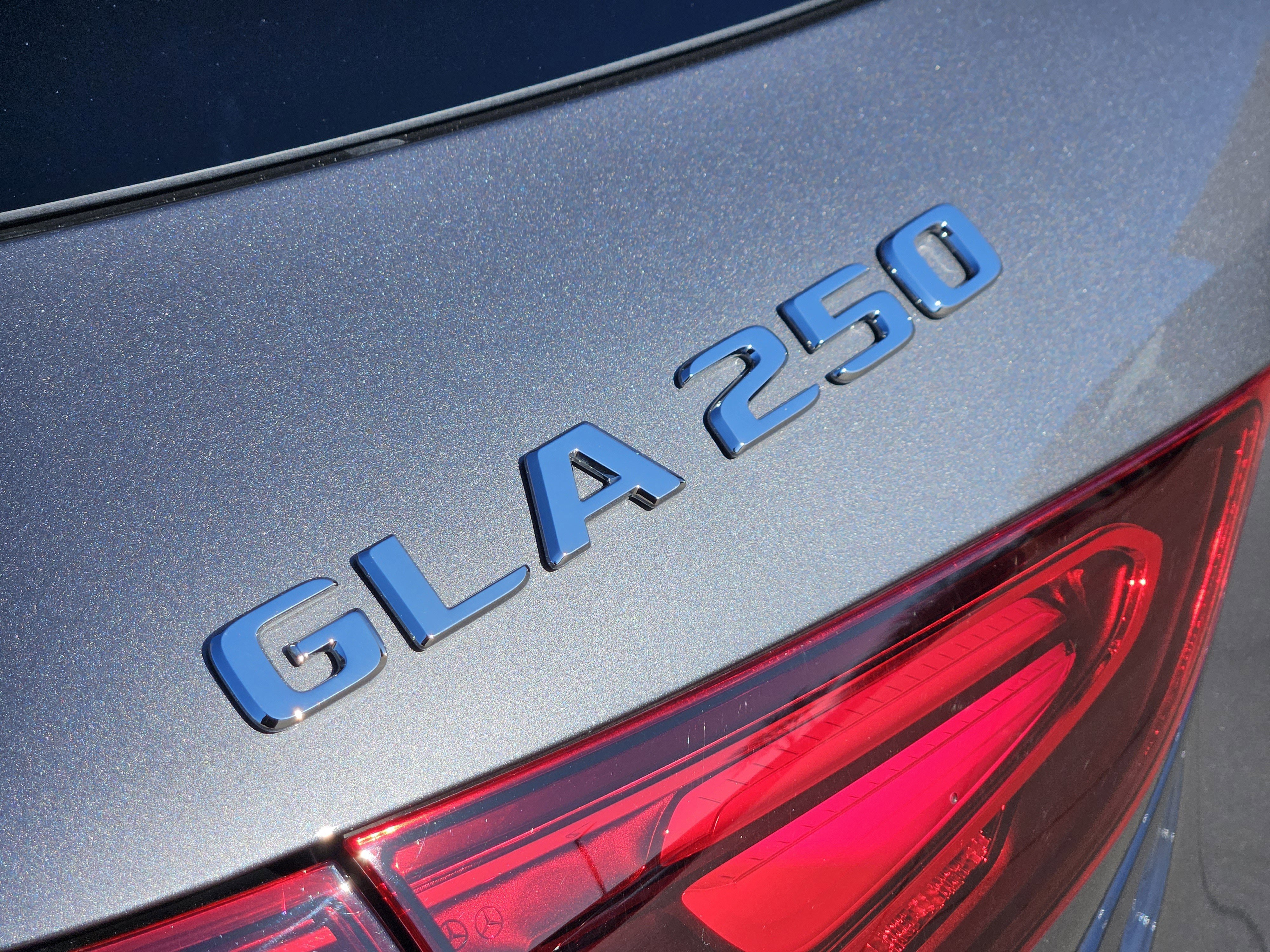 Certified 2026 Mercedes-Benz GLA 250 image 8