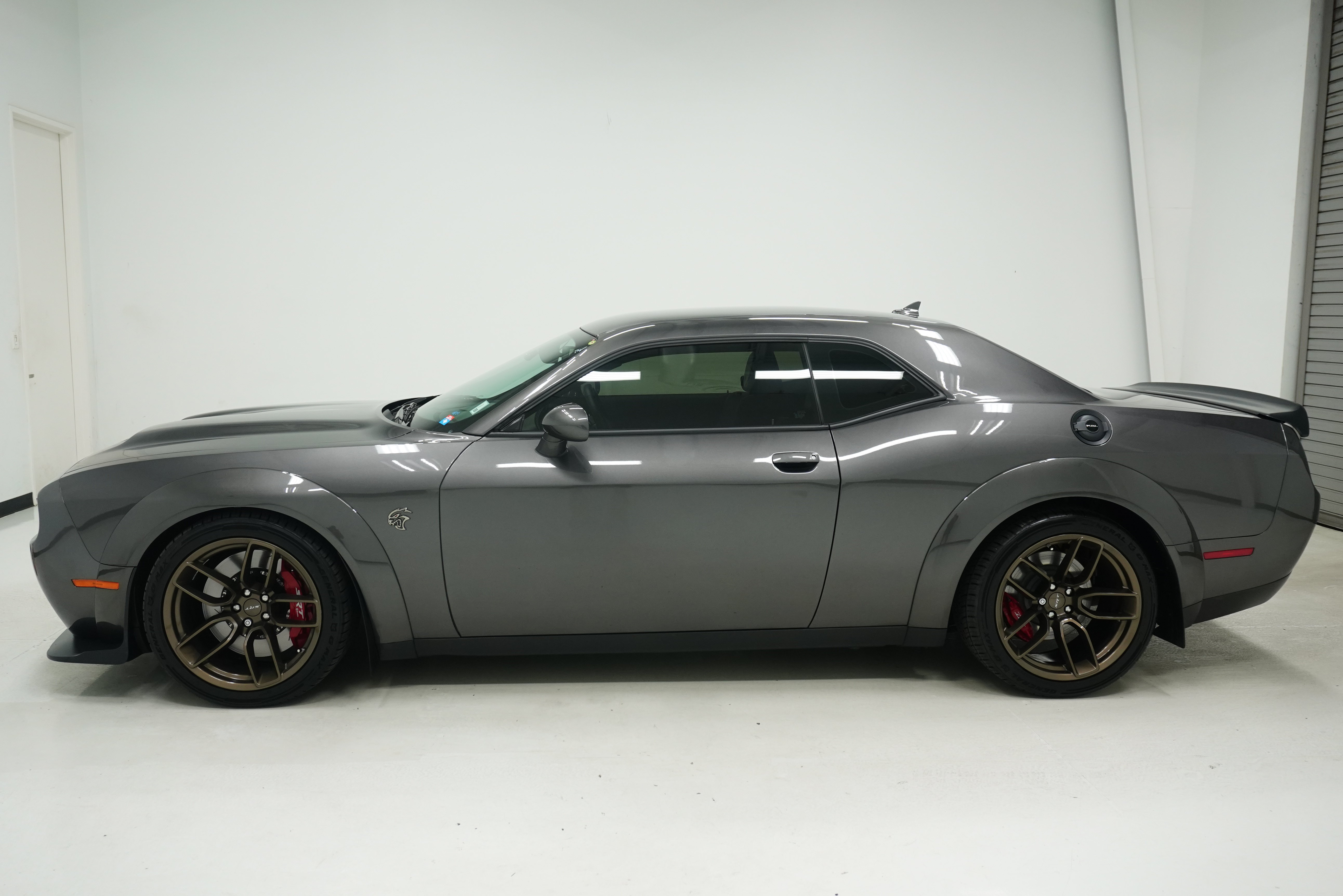 Used 2021 Dodge Challenger SRT Hellcat Redeye RWD image 7