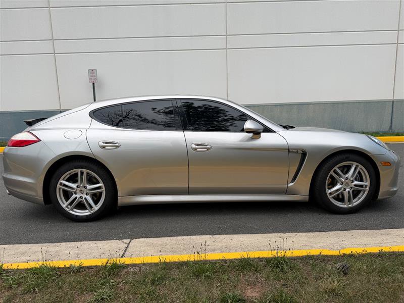 Used 2011 Porsche Panamera image 15