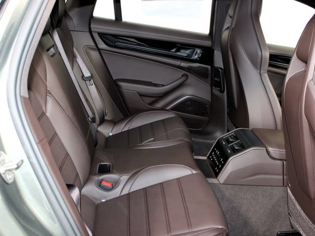 New 2026 Porsche Panamera 4 AWD/4WD image 25