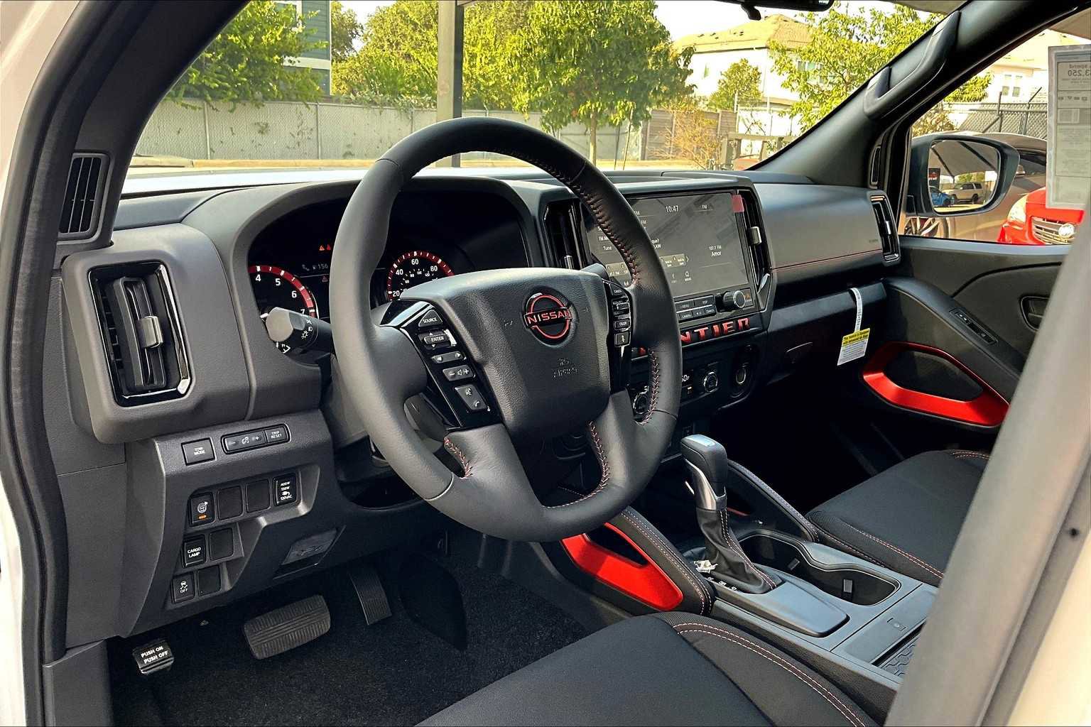 New 2026 Nissan Frontier Pro-X w/ Pro-X Convenience Package image 10