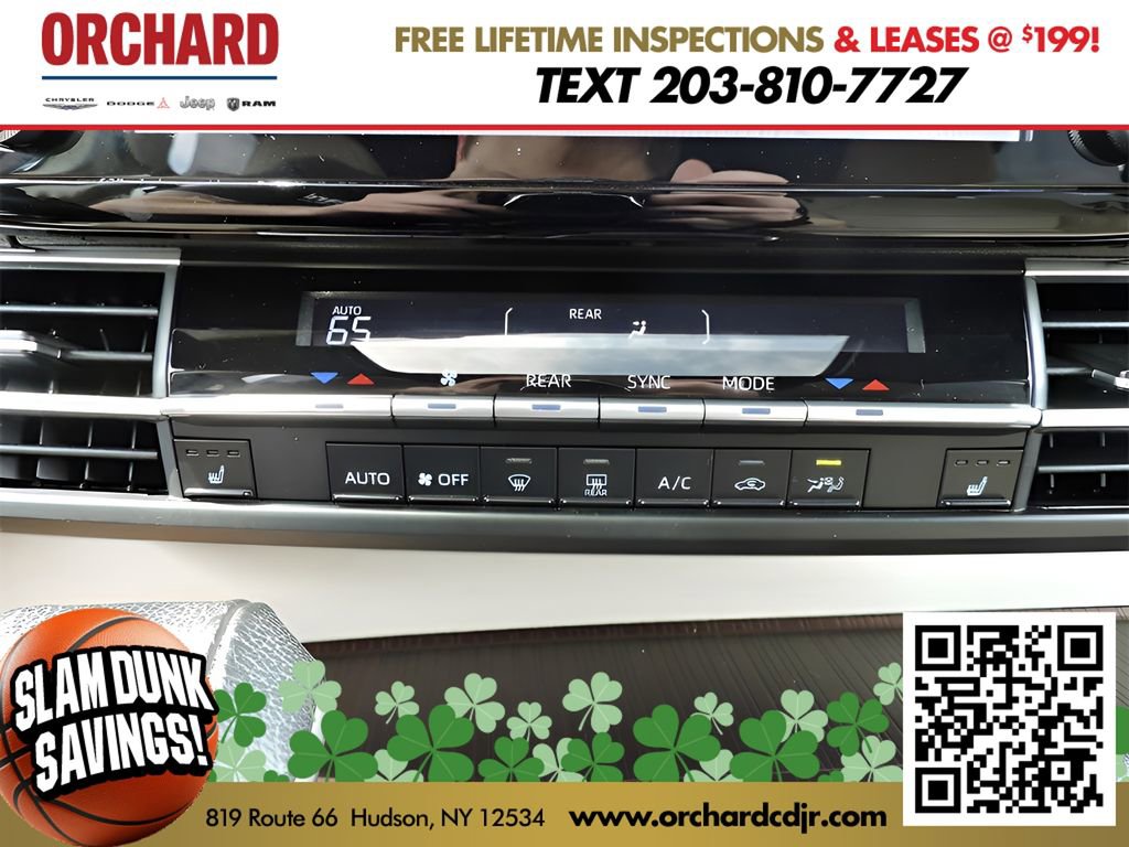 Used 2022 Toyota Sienna XLE image 23