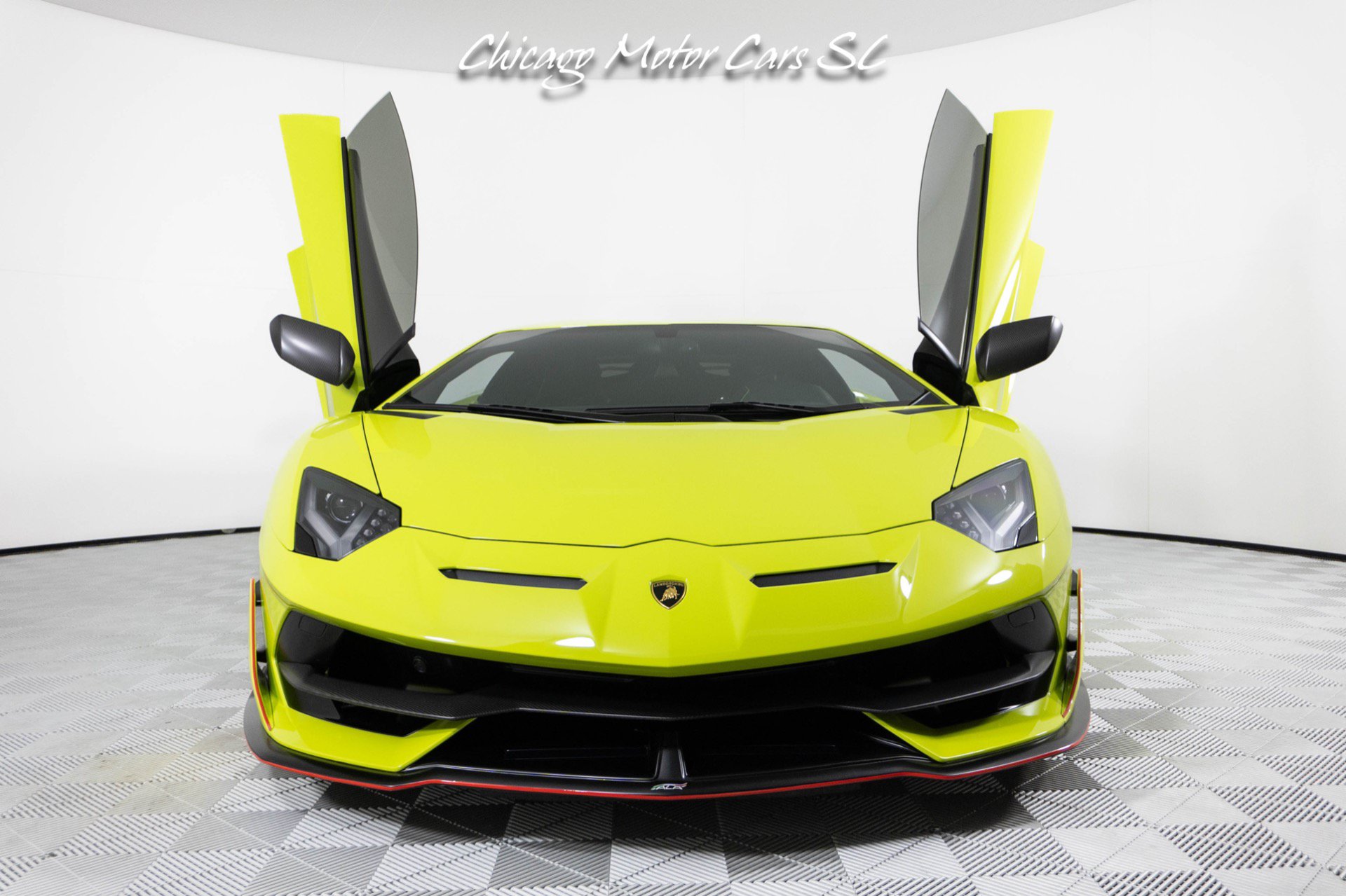 Used 2019 Lamborghini Aventador SVJ AWD/4WD image 27