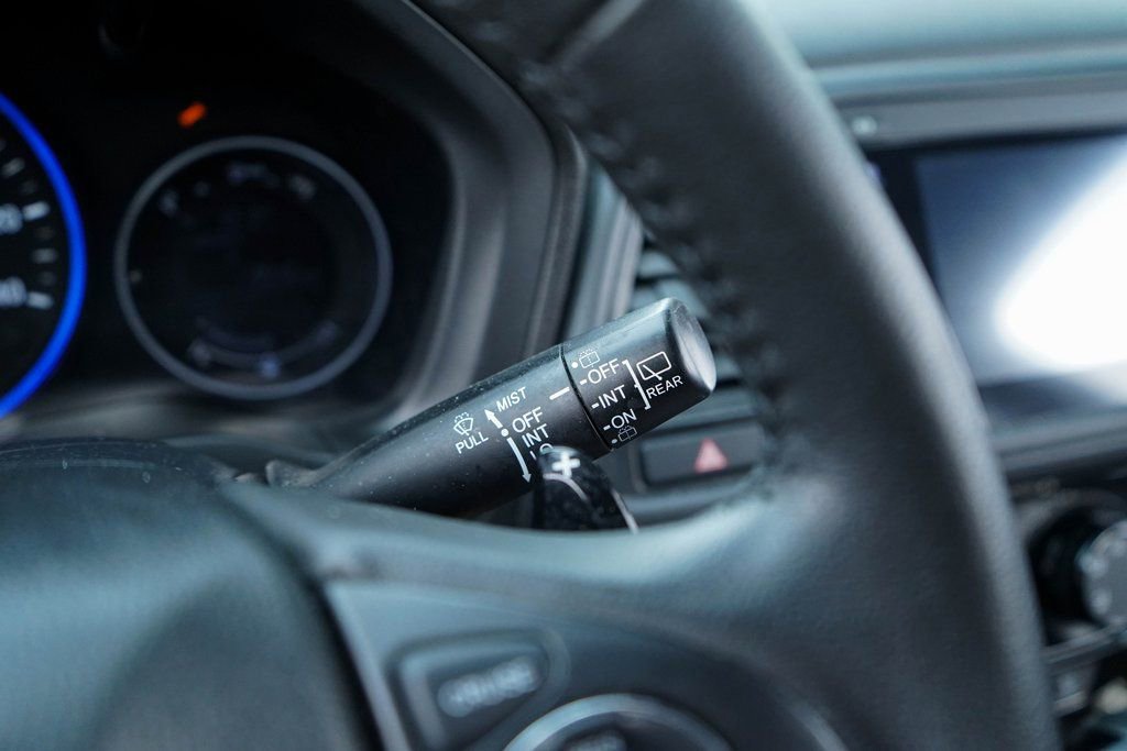 Used 2022 Honda HR-V Sport image 14