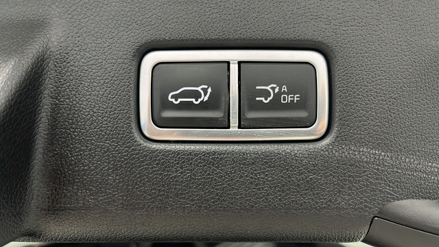 Used 2025 Kia Sorento SX Prestige AWD/4WD image 30