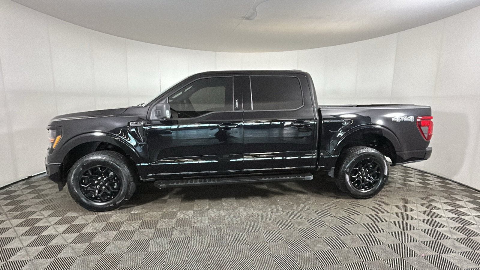 Used 2024 Ford F150 XLT w/ Equipment Group 302A MID AWD/4WD image 6