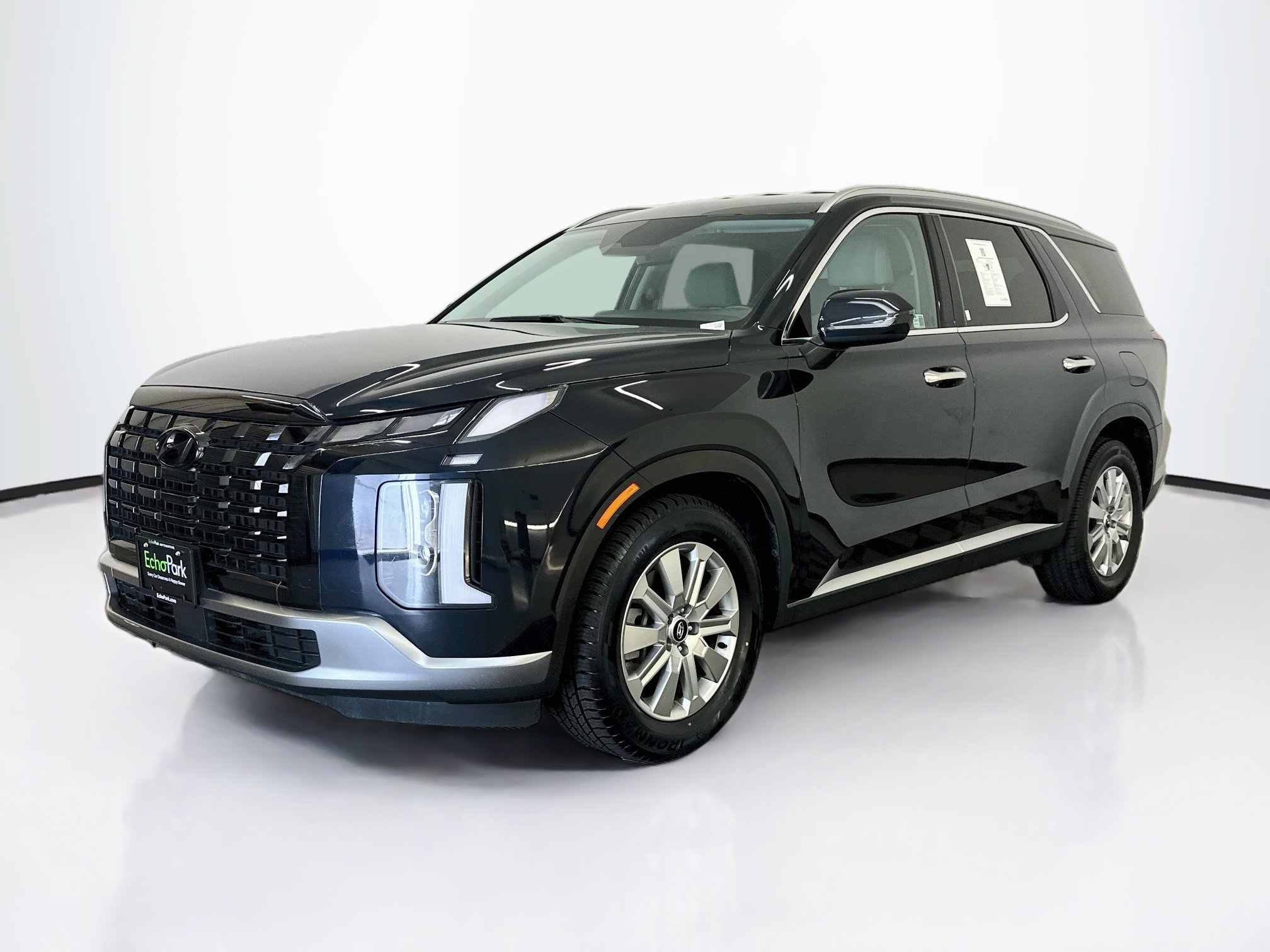 Used 2024 Hyundai Palisade SEL AWD/4WD image 3