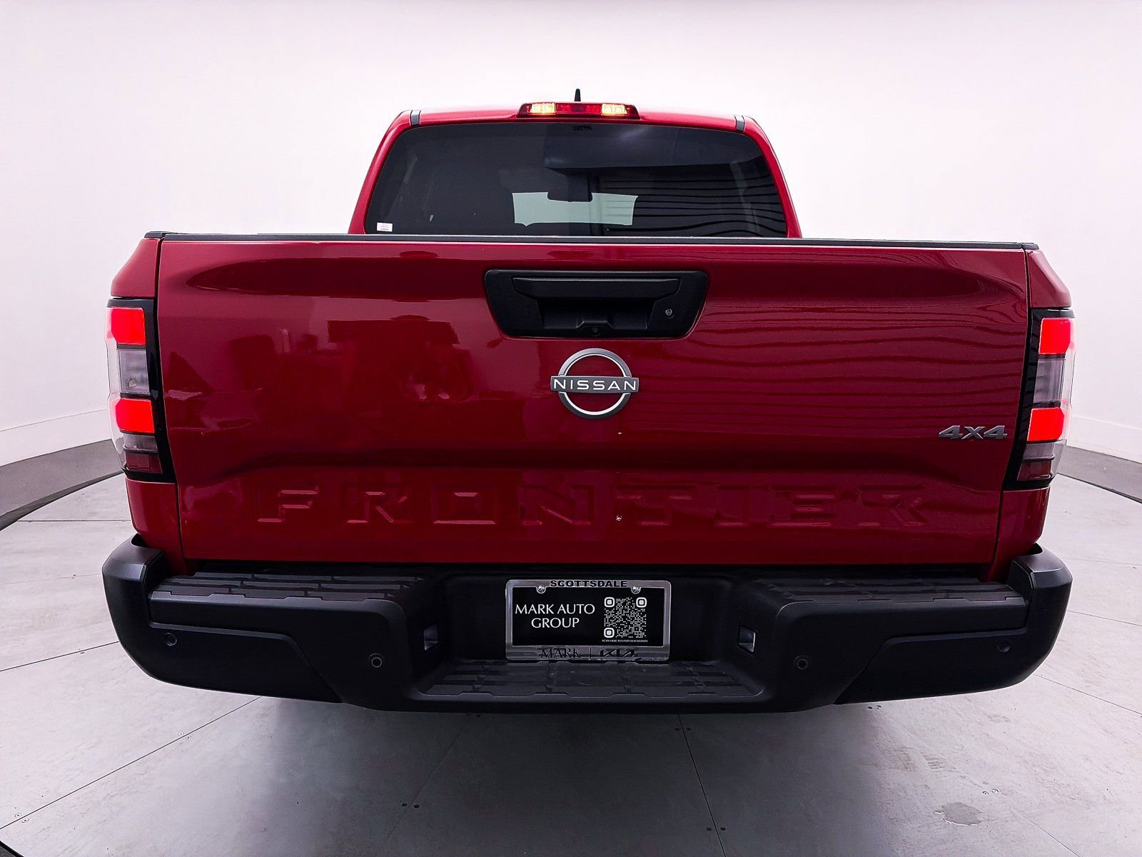 Used 2022 Nissan Frontier S w/ Technology Package image 12