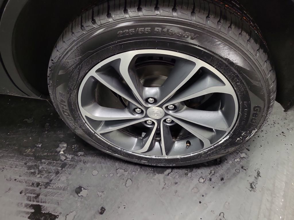 Used 2023 Buick Encore GX Select w/ Safety Package II image 10