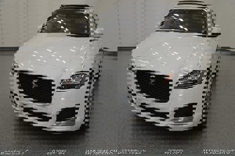 Used 2020 Jaguar XF Premium image 1