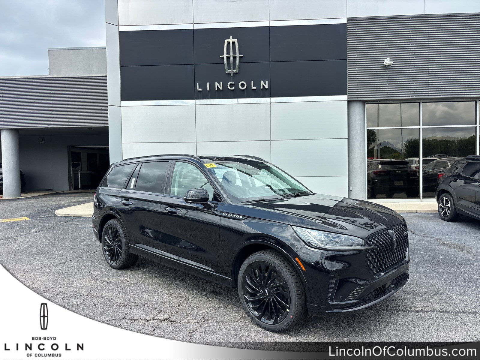 New 2026 Lincoln Aviator Reserve AWD/4WD image 1