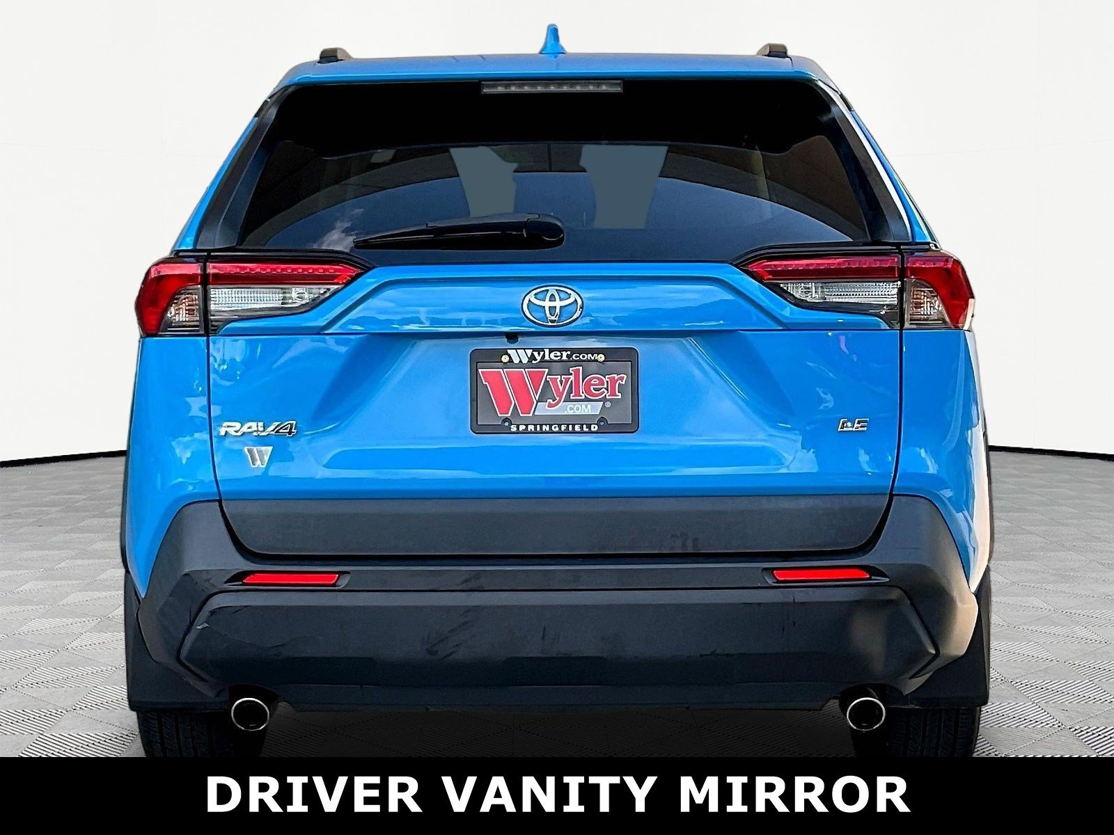 Used 2020 Toyota RAV4 LE w/ All Weather Liner Package FWD image 5