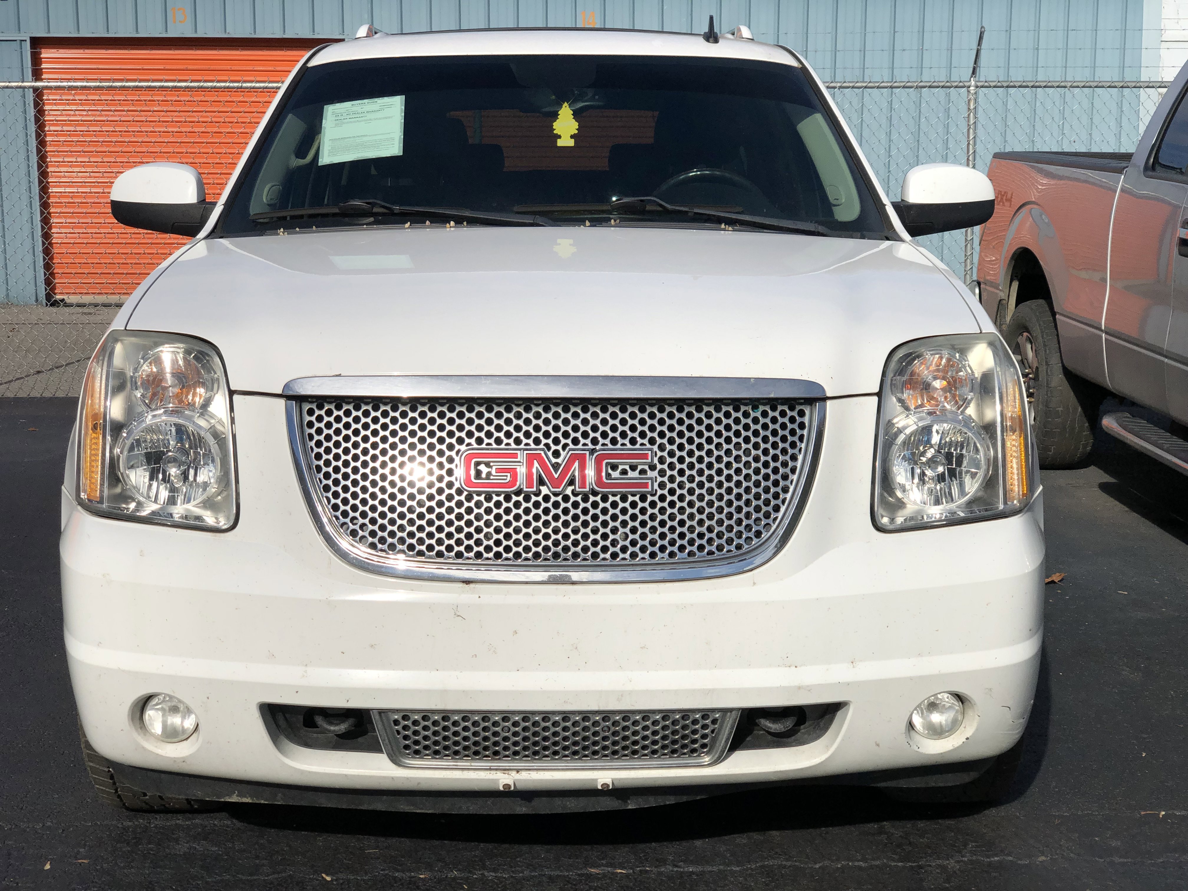 Used 2012 GMC Yukon XL Denali image 13