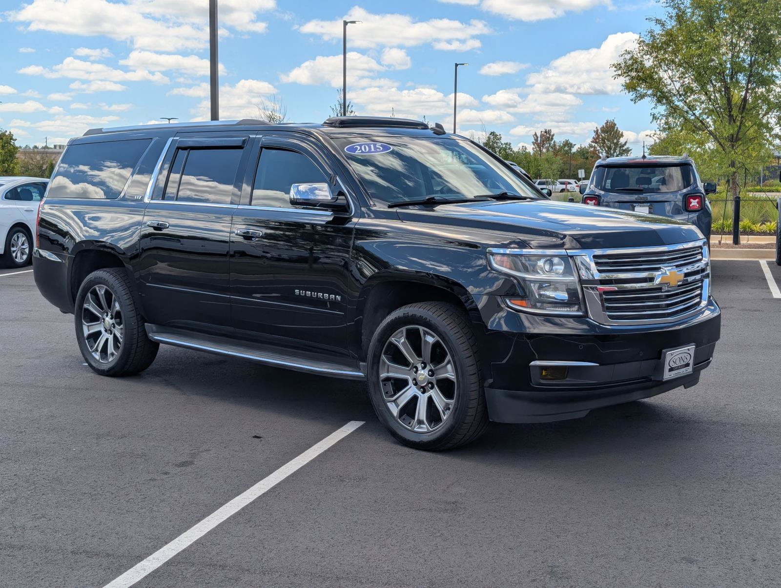 Used 2015 Chevrolet Suburban LTZ AWD/4WD image 4